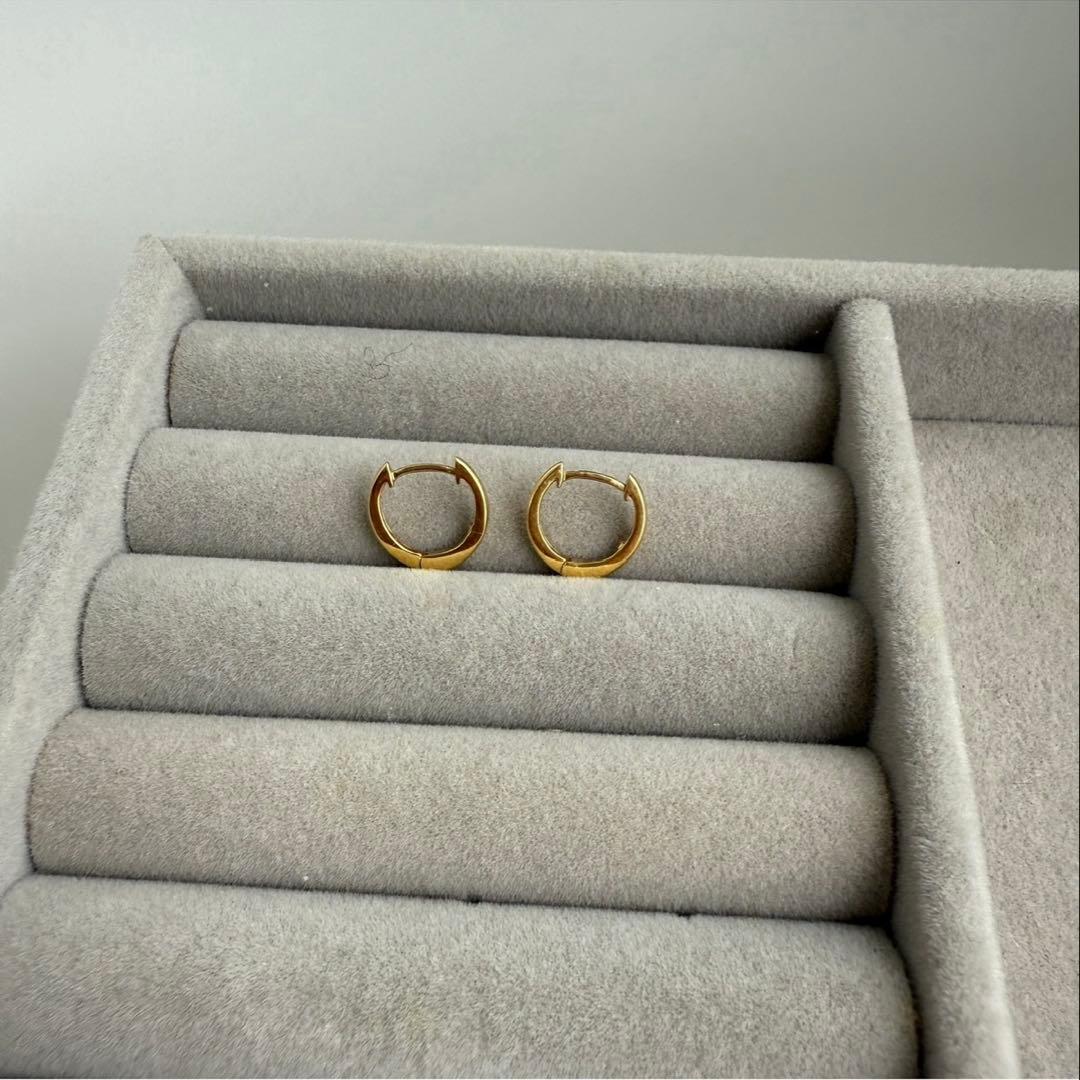 【超美品】18K ミニフープピアス