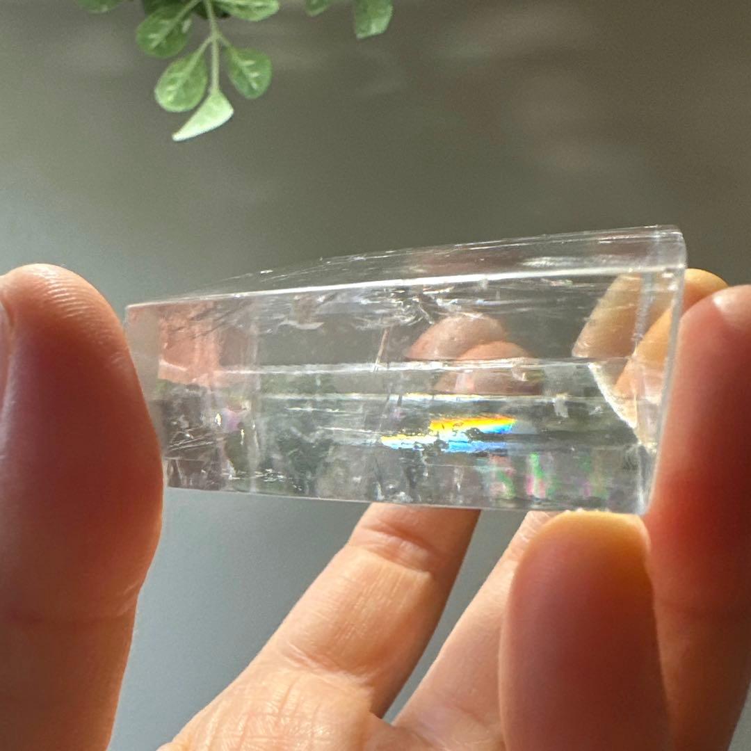 カルサイト　高品質　虹　プリズム　プリズムレインボーカルサイト