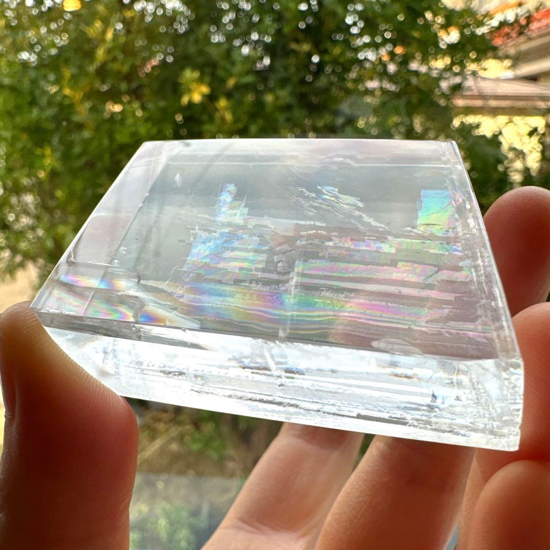 カルサイト　高品質　虹　プリズム　プリズムレインボーカルサイト