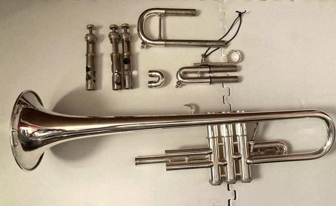 トランペット　Getzen Eterna Doc Severinsen