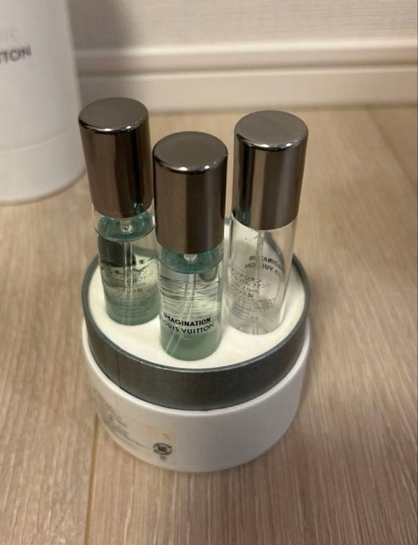 ト*ー様 LOUIS VUITTON 香水 2本セット