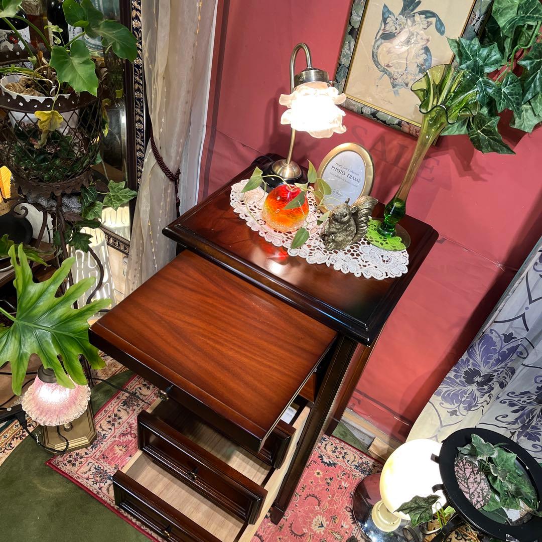 Sale KENT クラシカル　３DR アクセント　ホールキャビネット