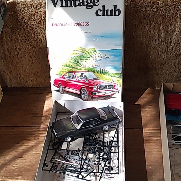 車のプラモデルです！