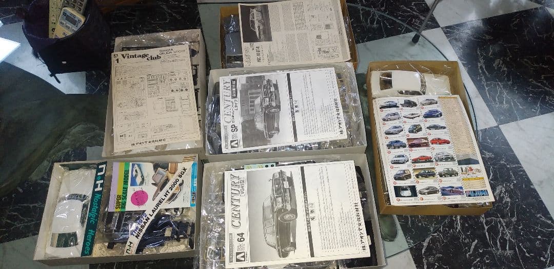 車のプラモデルです！