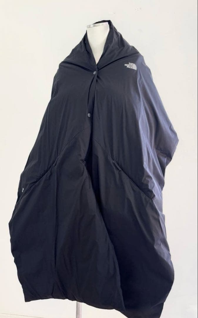 ノースフェイスハイク　ダウンケープコート　ネイビー
