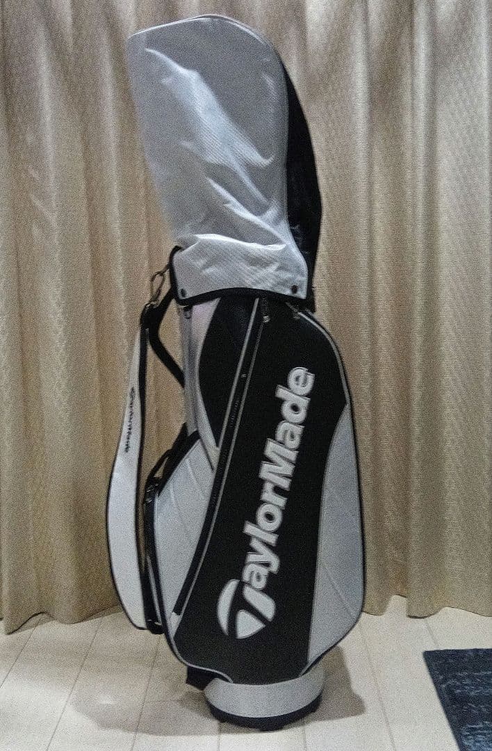 TaylorMade キャディバッグ ホワイト/ブラック