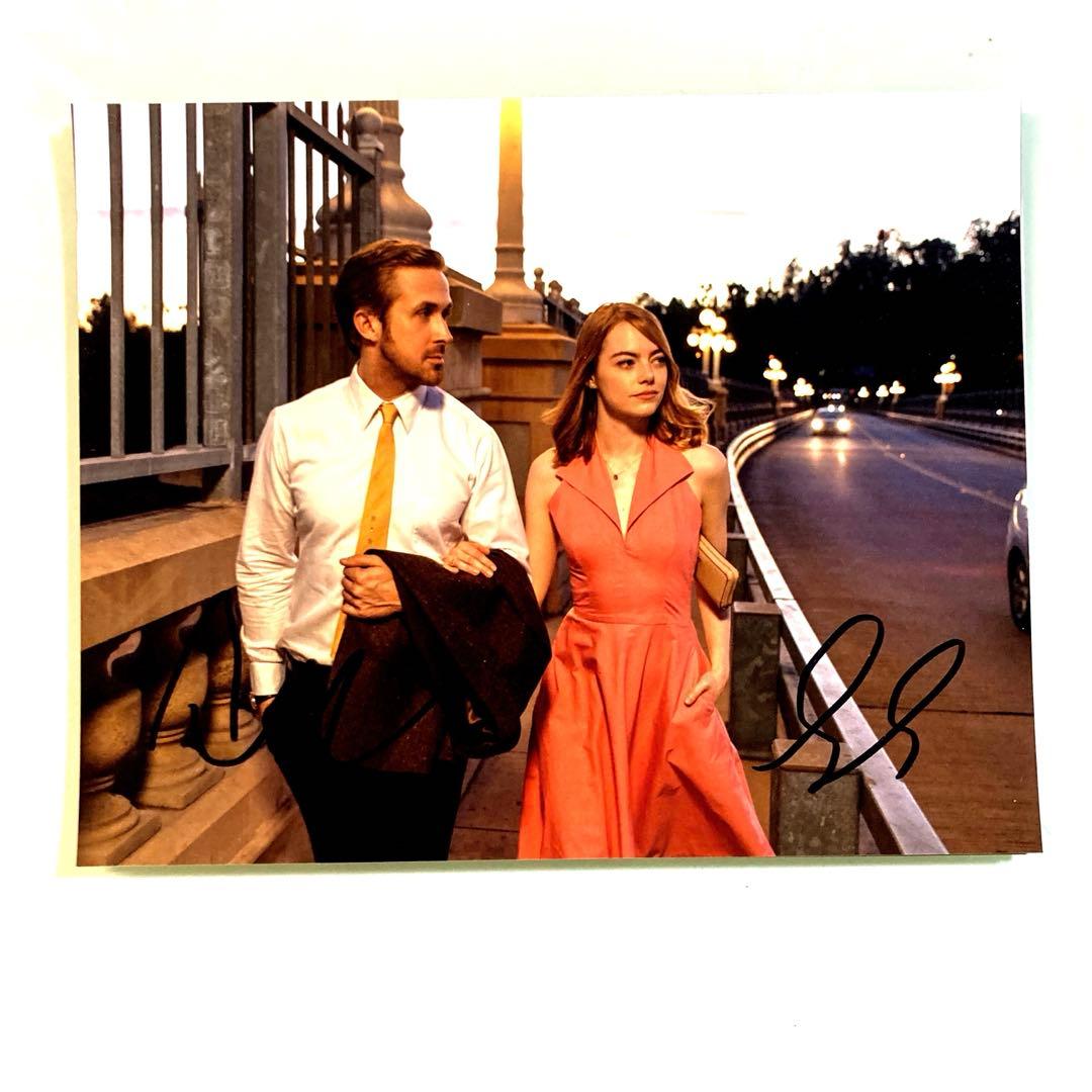 エマストーンとライアンゴズリング直筆サイン入り超大型写真…