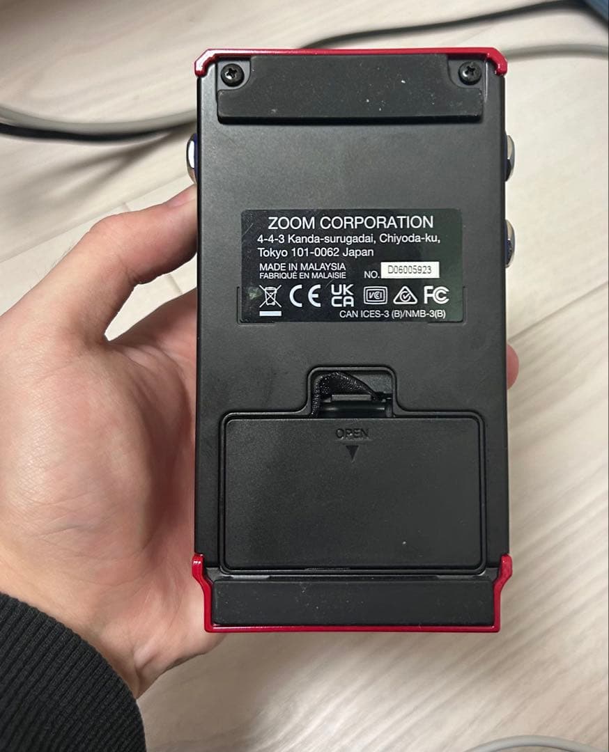 ZOOM MULTISTOMP MS-80B+ ベースエフェクター