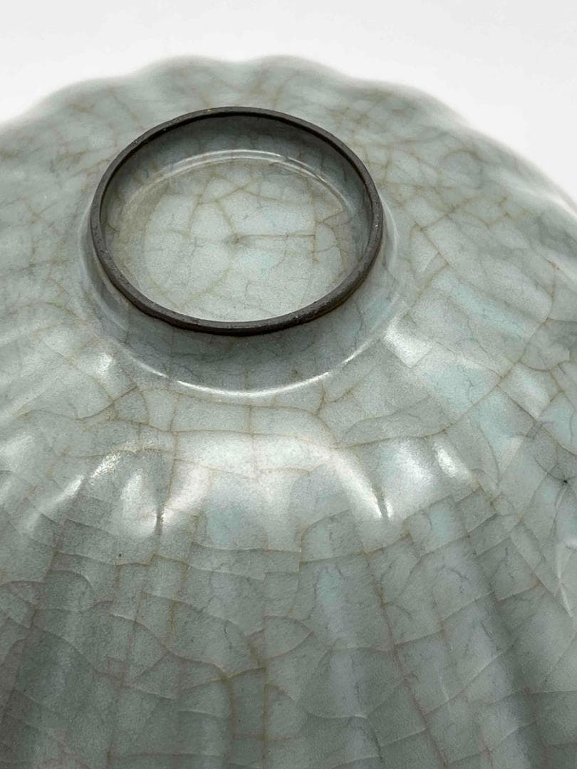 宋時代　青磁　汝官窯菊瓣碗 官汝窯碗　郊壇官窯 茶盞 唐物(C-79)