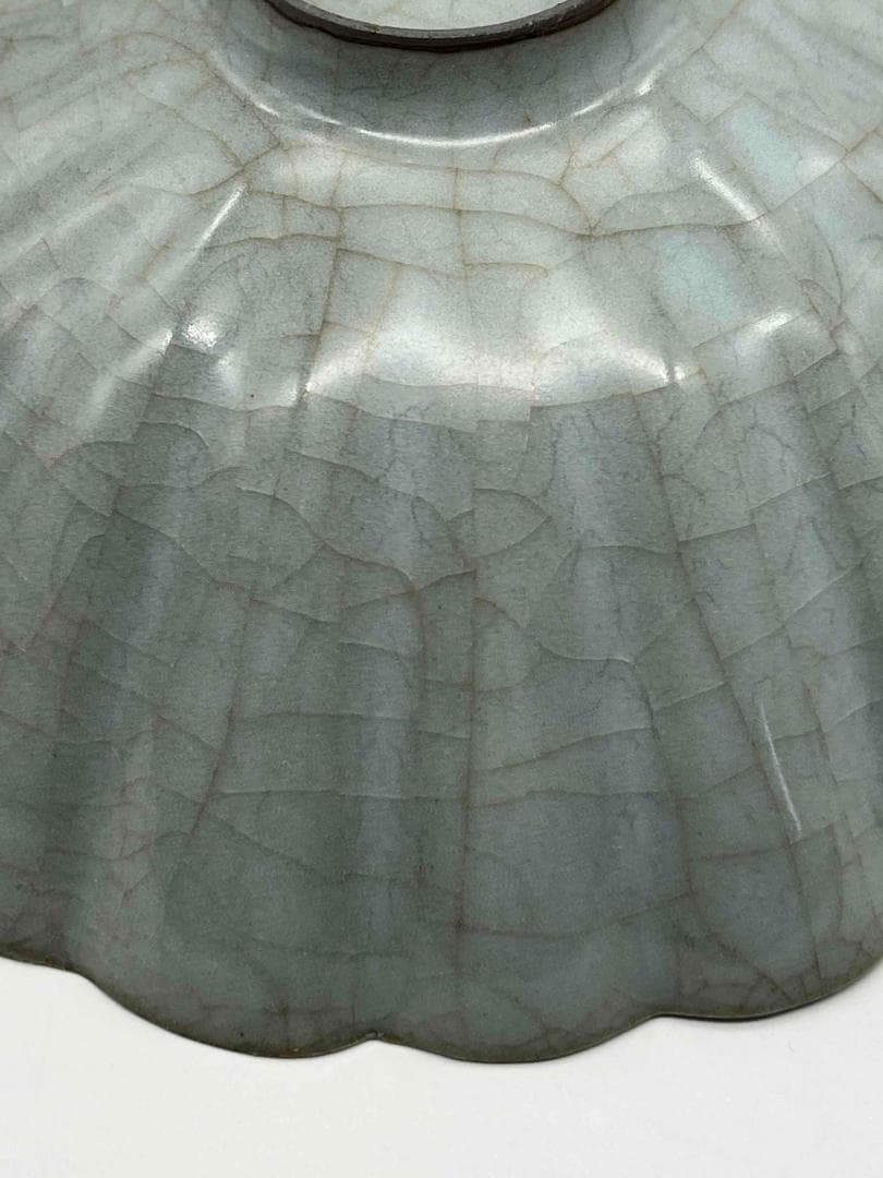 宋時代　青磁　汝官窯菊瓣碗 官汝窯碗　郊壇官窯 茶盞 唐物(C-79)