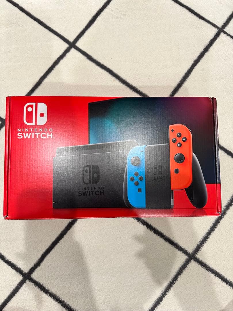 美品★Nintendo Switch 本体 + ゲーム4セット+ケースなど付属品