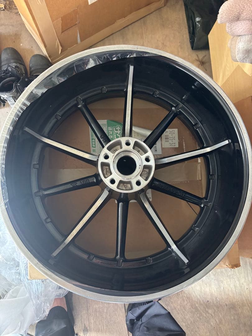 ハーレー　ブレイクアウト　ホイール　前後セット