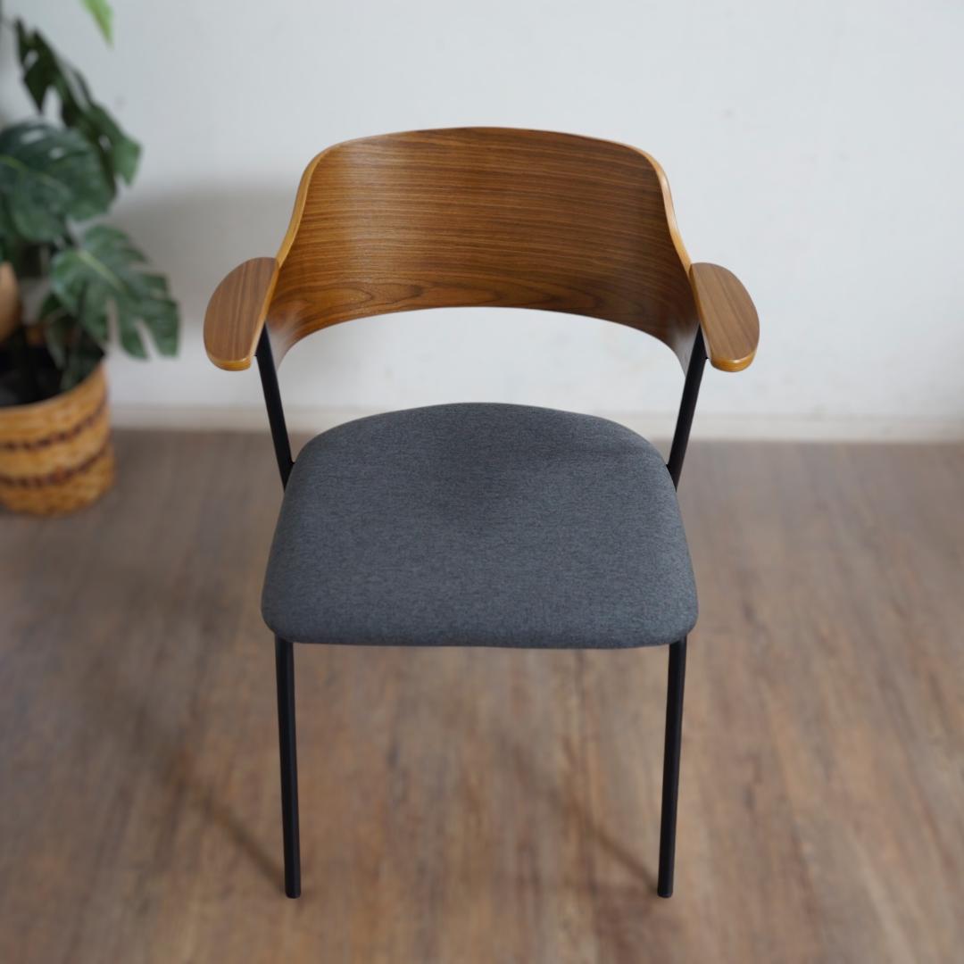 【新品】ビンテージ風 おしゃれ ひじ掛け付き チェア　アウトレット