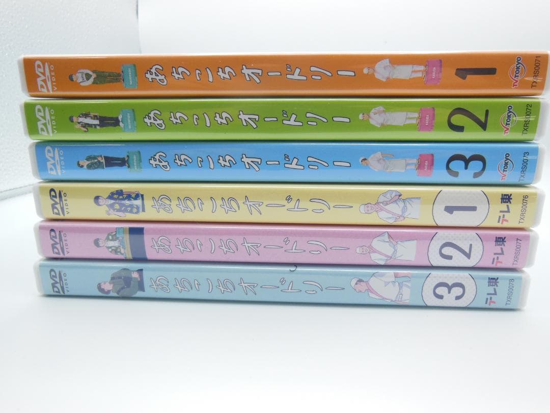 (DVD美品)あちこちオードリー　合計6枚　特製缶バッチ付き