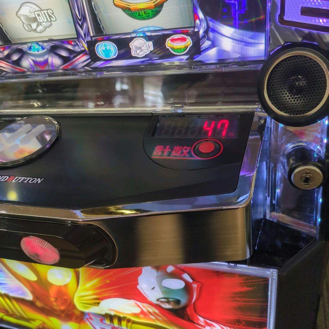 パチスロ実機　スマスロ　ウルトラマンティガ　簡易ユニット付　送料無料