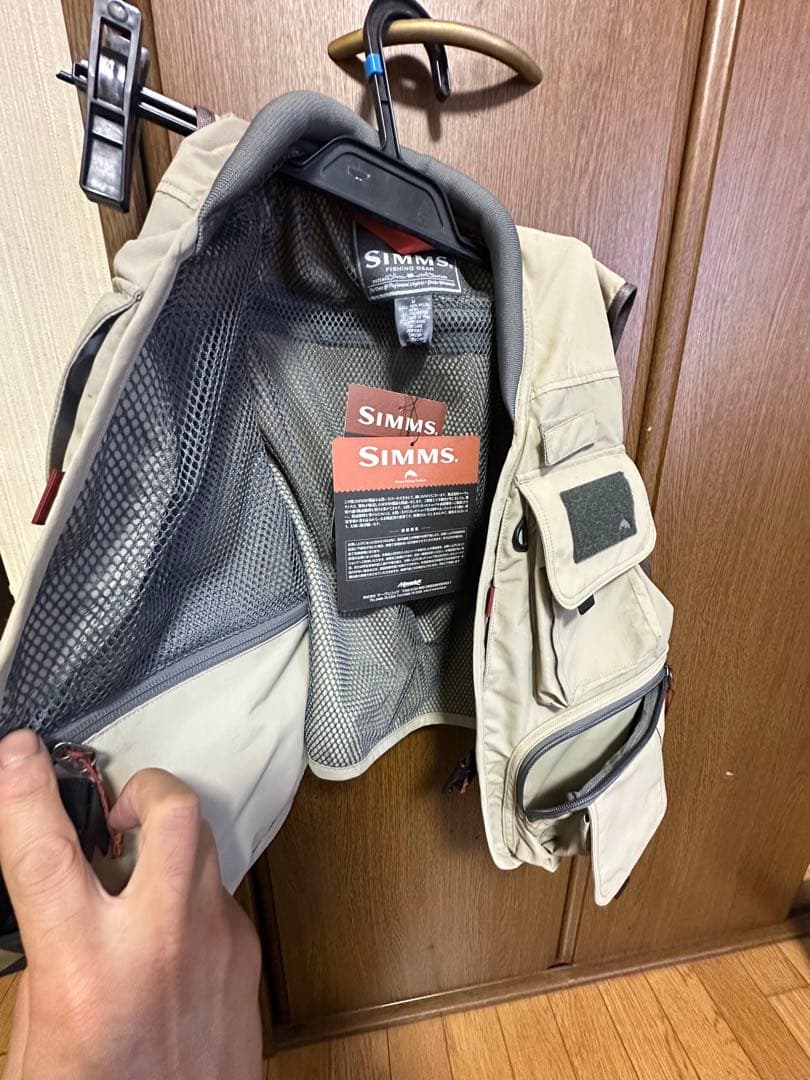Simms ベージュ フィッシングベスト M