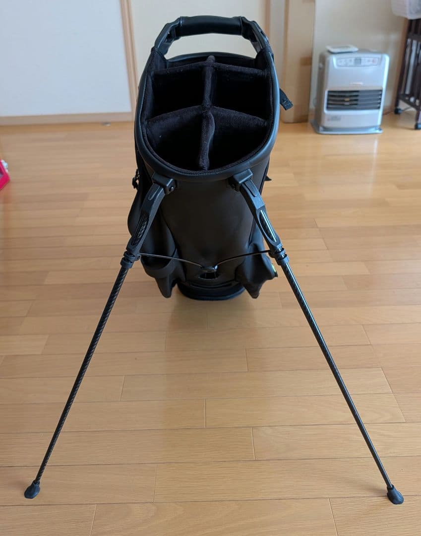 【訳あり】ベゼル キャディバッグ 8.5型 Player 3.0 Stand