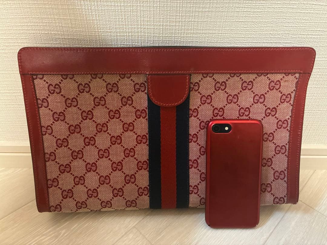 Gucciグッチ/ヴィンテージ/ユニセックス/クラッチバッグ/希少なレッド