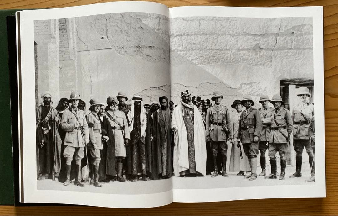 【希少】サウジアラビア初代国王　イヴンサウード　歴史写真集