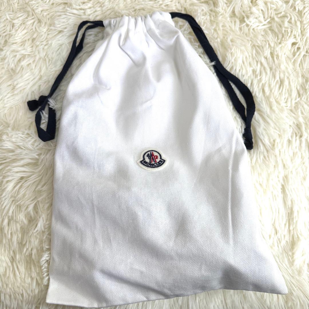 【新品】MONCLER スマホ　ケース iPhone　15Pro　黒