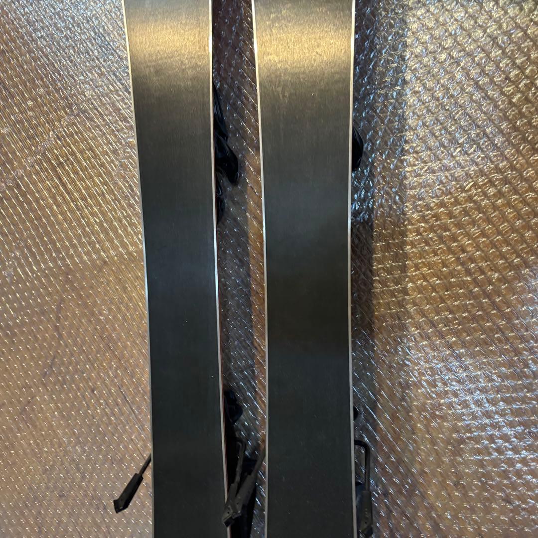 未使用　ほぼ新品　ロシニョール Rossignolジュニア用スキー板　100cm