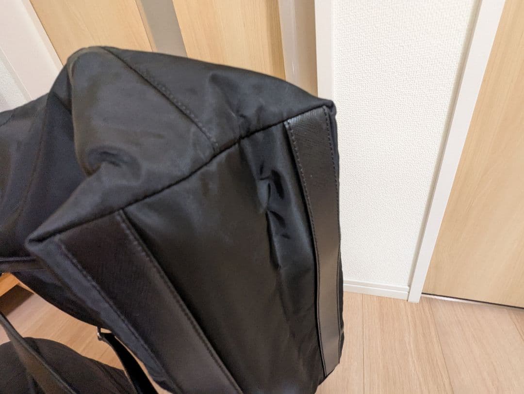 PRADA ブラック ナイロンバッグ
