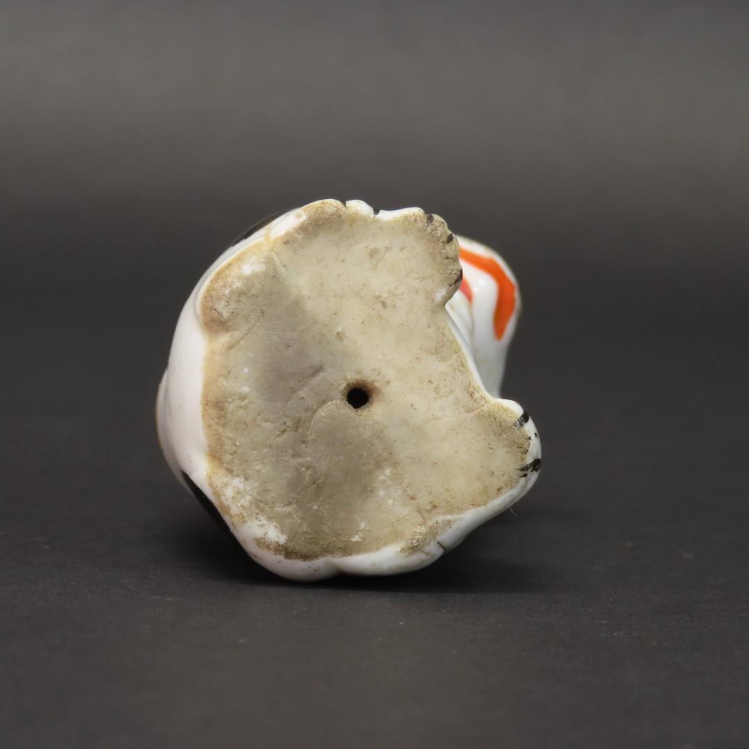 ⭕402 時代物 磁器人形 招き猫2体 高さ7.8cm/福を呼び込むネコ