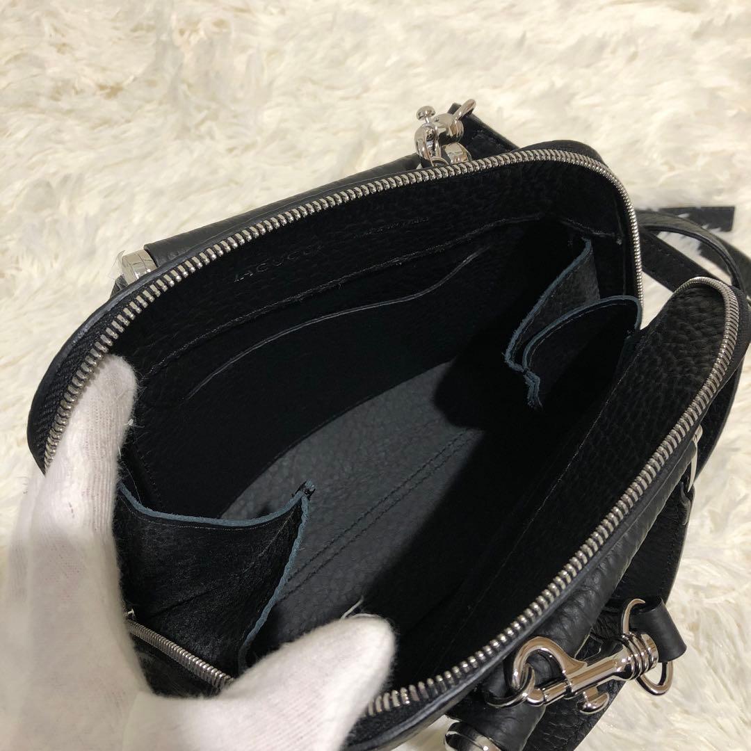 新品同様✨イアクッチ ギブリS 　レザー2way ハンドバッグ ショルダーバッグ