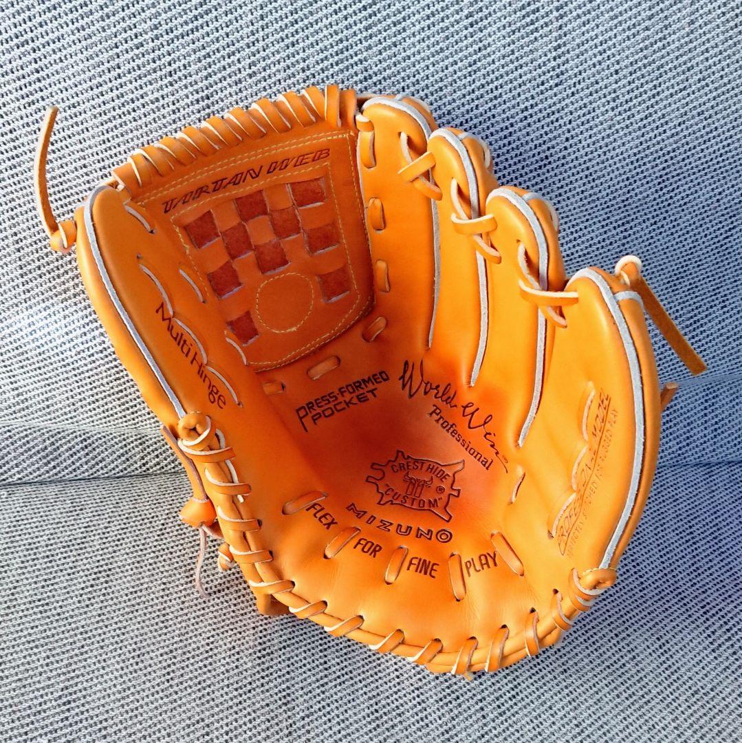 激レア ミズノ グローブ 赤カップ 復刻モデル ワールドウィン 限定