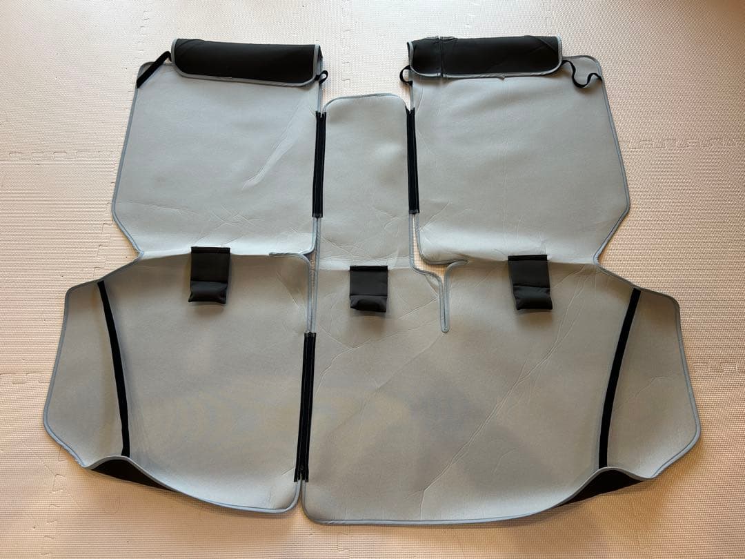 送料込み！！150系ランドクルーザープラド　トヨタ純正セカンドシートカバー