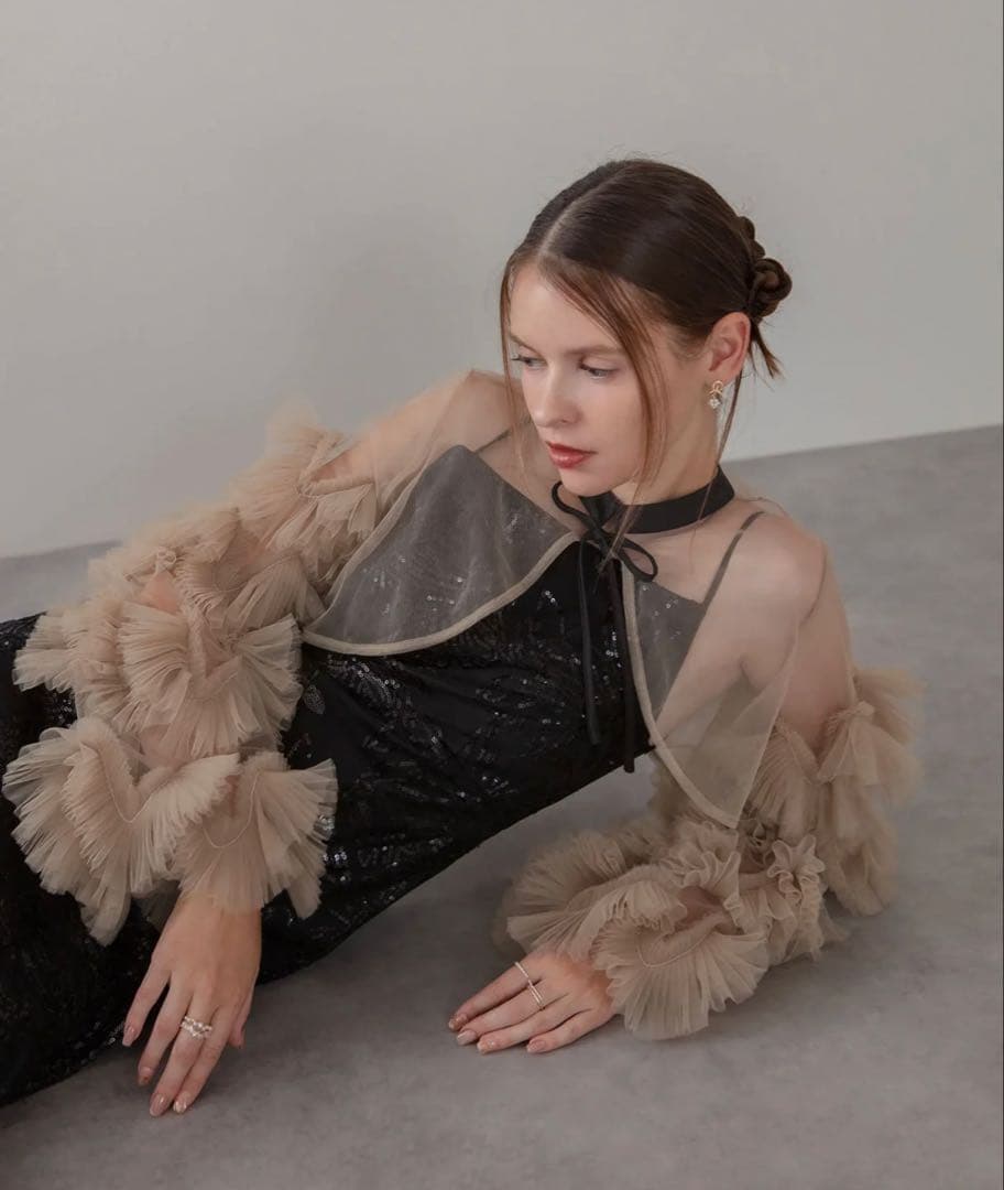 LEJA（レジャ）フリルチュールスリーブリボンIラインワンピースドレス