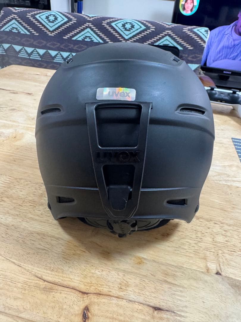 uvex ヘルメット M 55-59㎝　ドイツ製ダイヤル式サイズ調整 【美品】