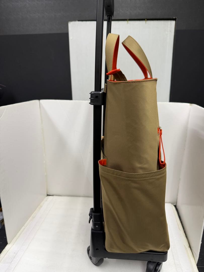 未使用　¥29700SWANY(スワニー)ベージュキャリーケースd-685