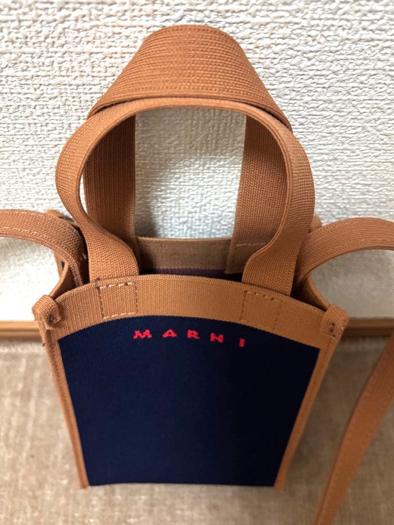 ☆*☆様 【美品】MARNI ショルダーバッグ
