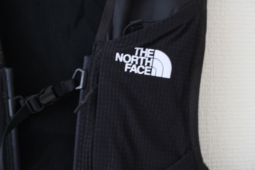 ノースフェイス フライトレース デイ ベスト L ブラック NM62109