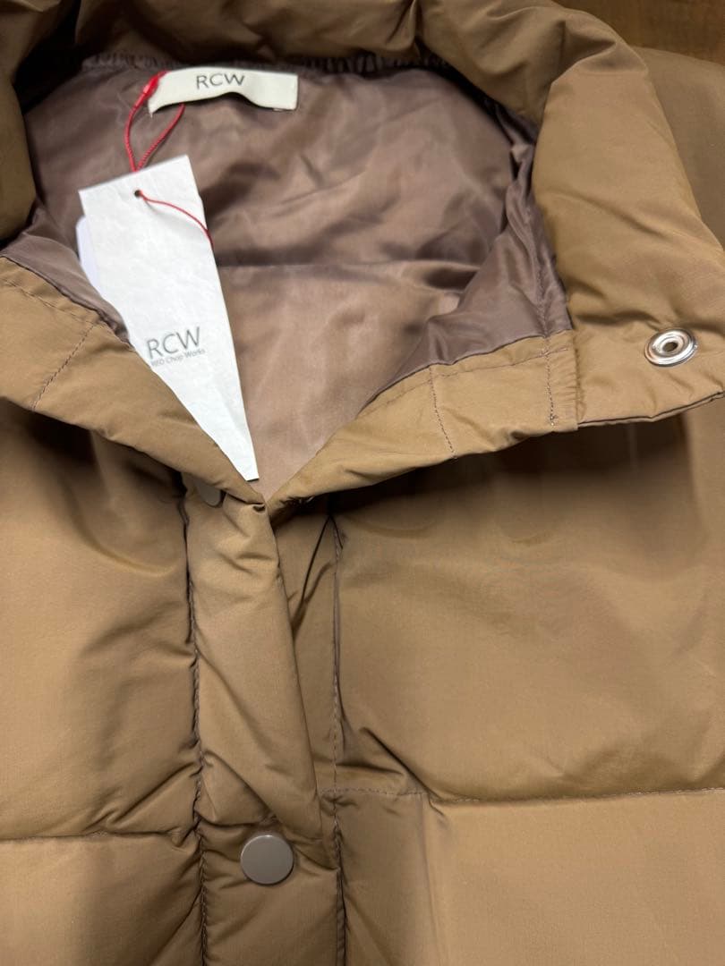 新品未使用　RCWオーバーサイズダウンベスト　ブラウンonesize