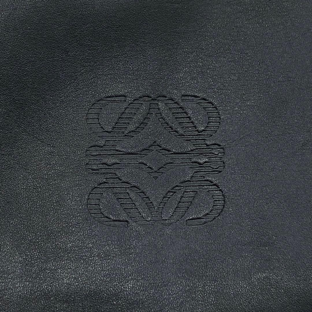 【LOEWE】クラッチバッグ　ポーチ　アナグラム型押し　レザー　ブラック