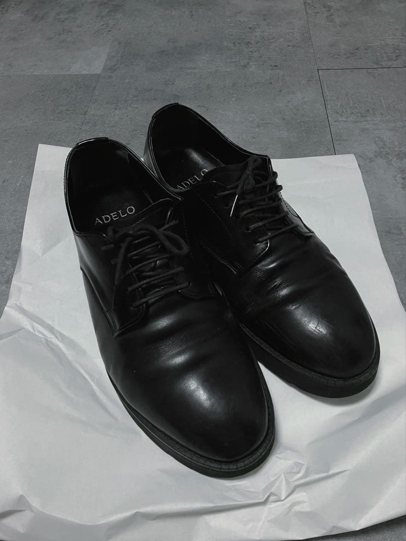 ADELO ラウンドトゥ
