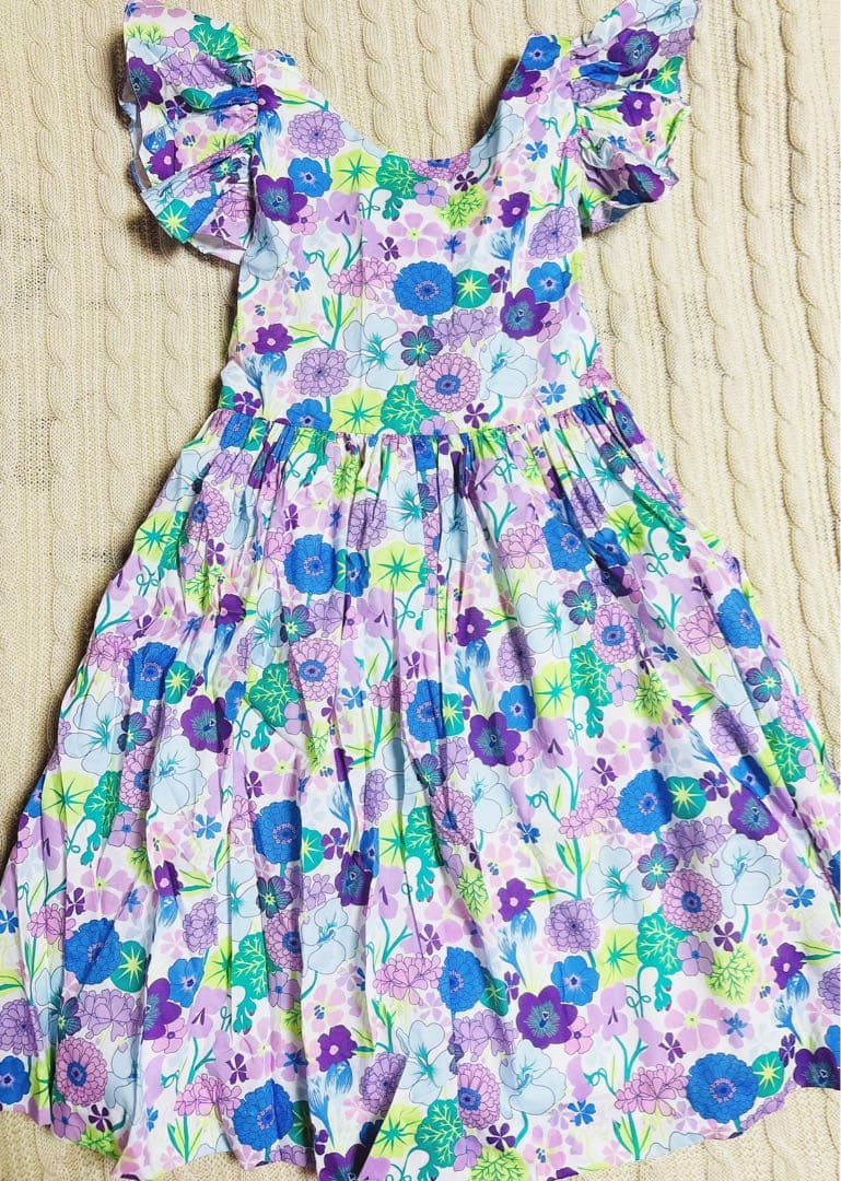 新品　Jacadi × LIBERTY 花柄　フリルスリーブ ワンピース　8A