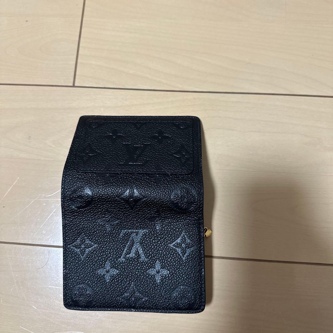 Louis Vuitton ブラック 二つ折り財布