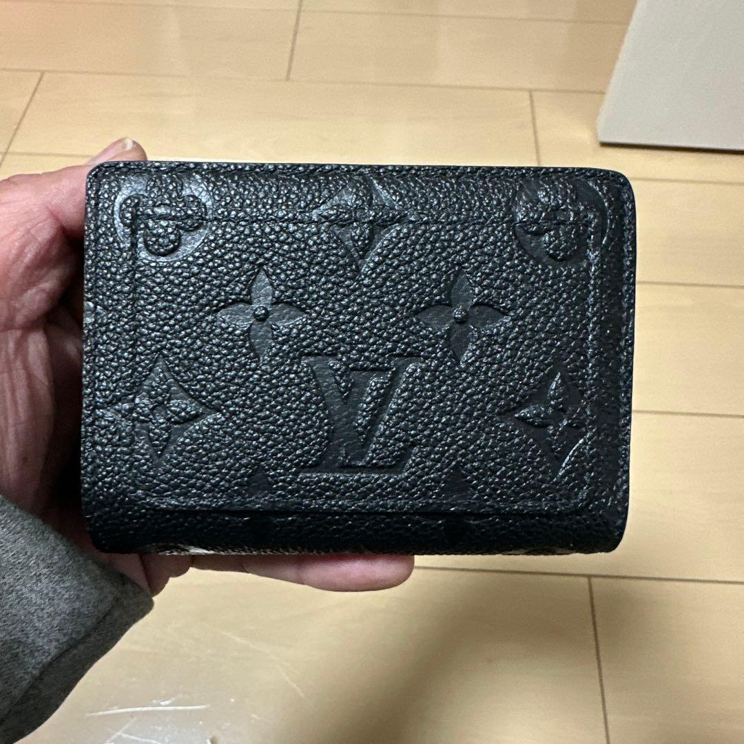 Louis Vuitton ブラック 二つ折り財布