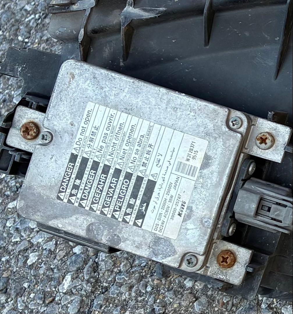 日野レンジャープロ　バラスト