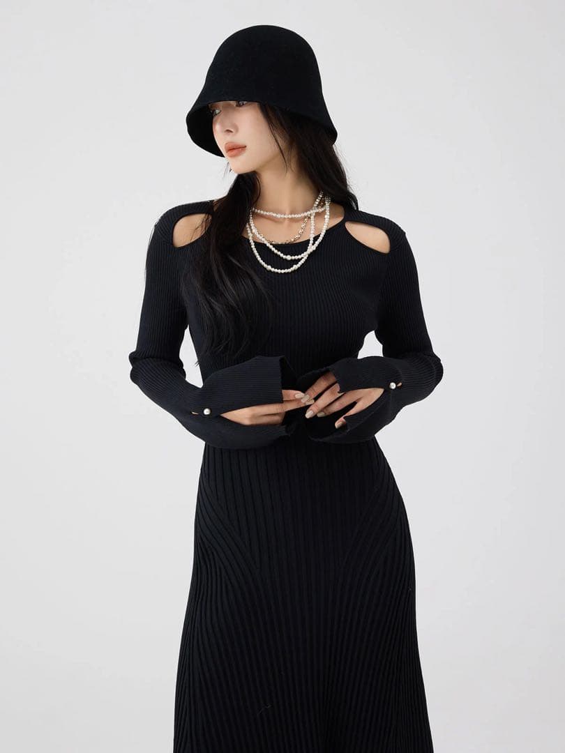 リブニットフレアワンピース