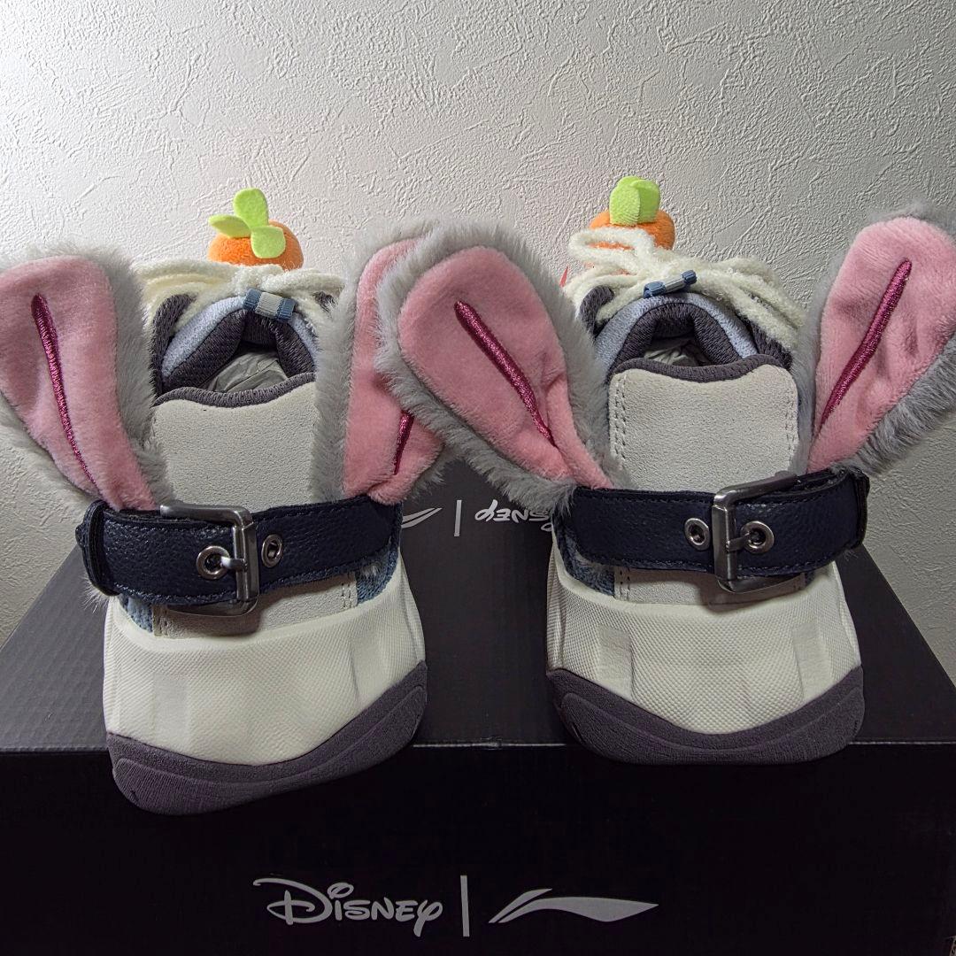​日本未発売】激レア ディズニー公式 ズートピア ジュディ スニーカー 24cm
