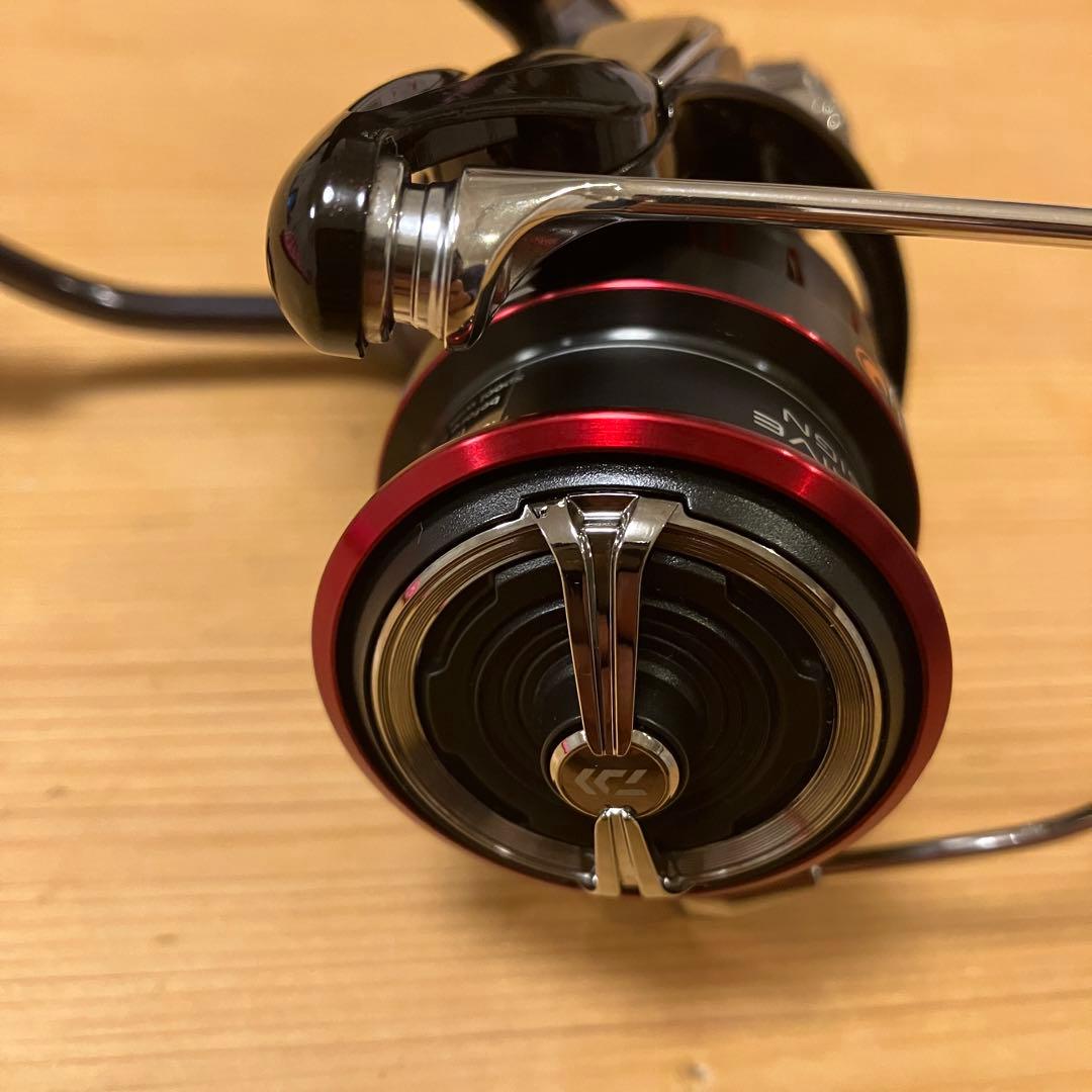 DAIWA 23 月下美人 LT2000S