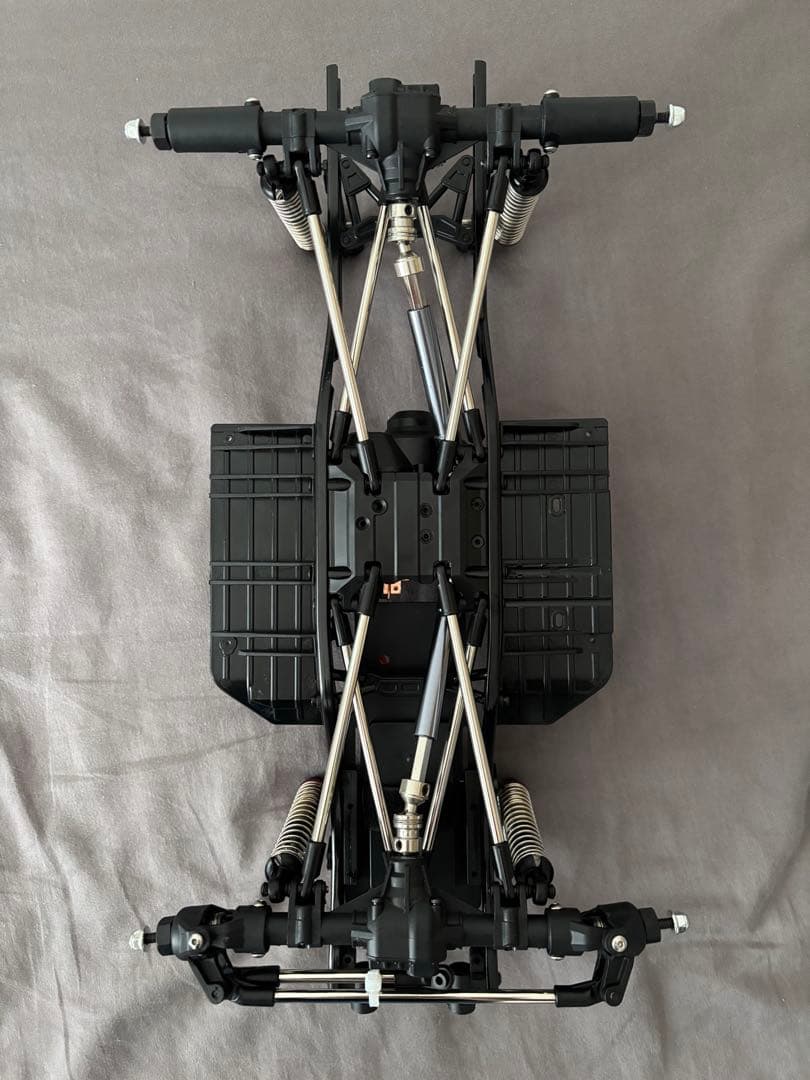 ラジコン　シャーシ　1/10 クローラー