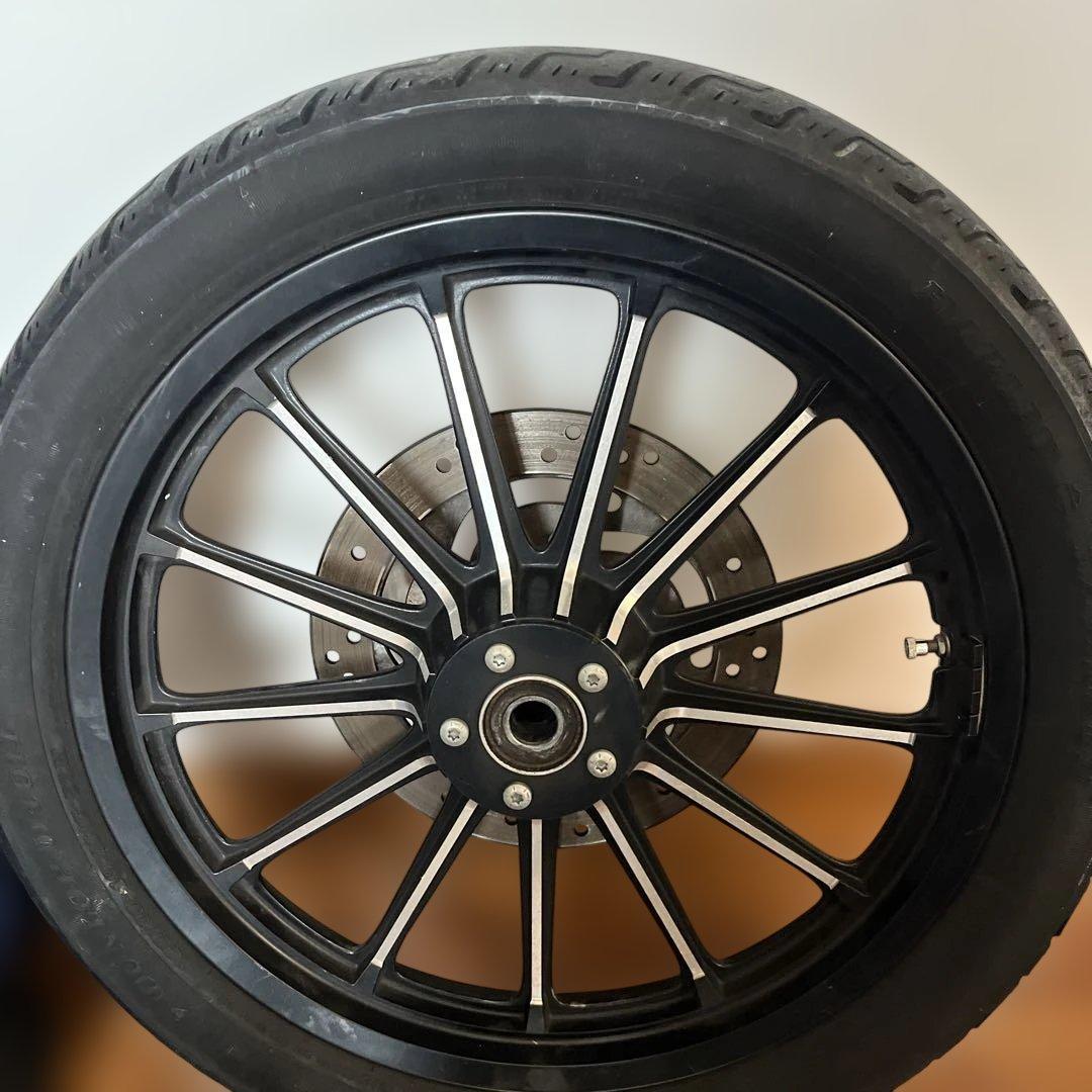 2011年式　ハーレー883Nアイアン純正ホイール