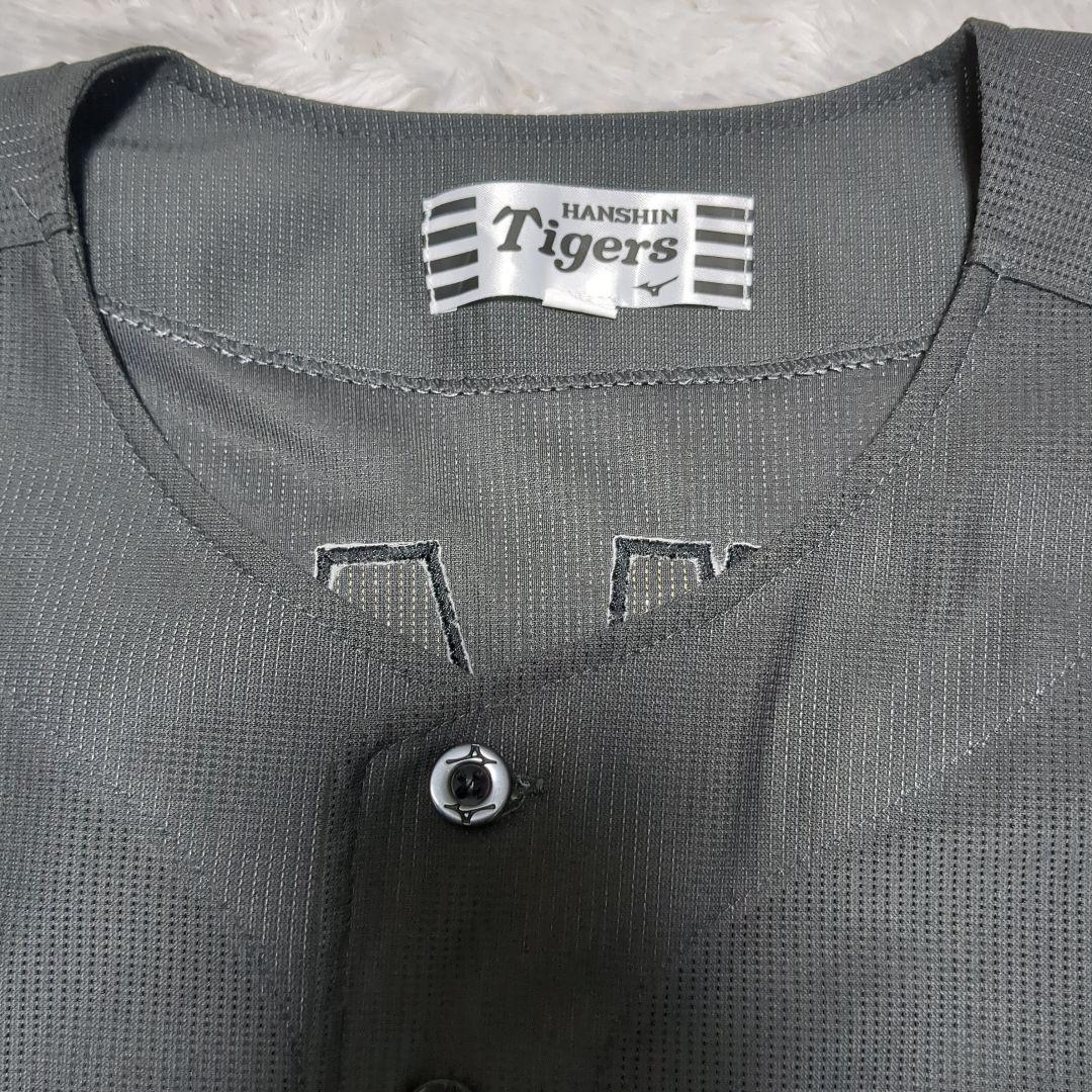 阪神タイガース ブラックダイナマイト ユニフォー厶 山田 52 O XL