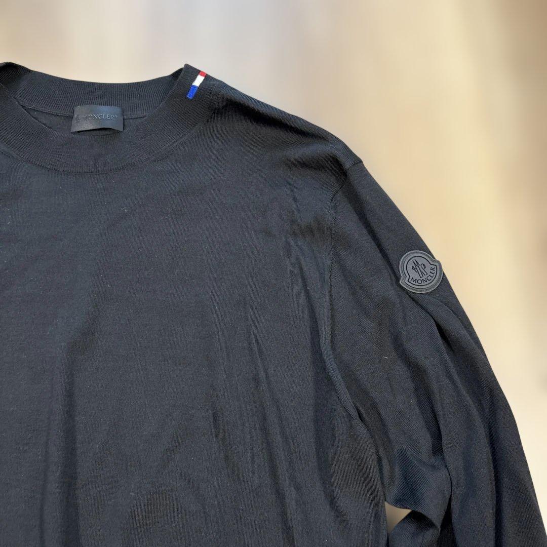 【美品】MONCLER ブラック長袖Tシャツ