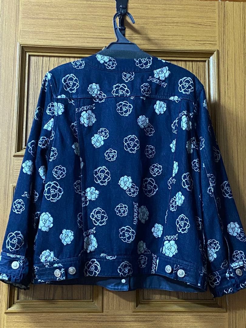 インゲボルグ　デニムノーカラージャケット 未使用